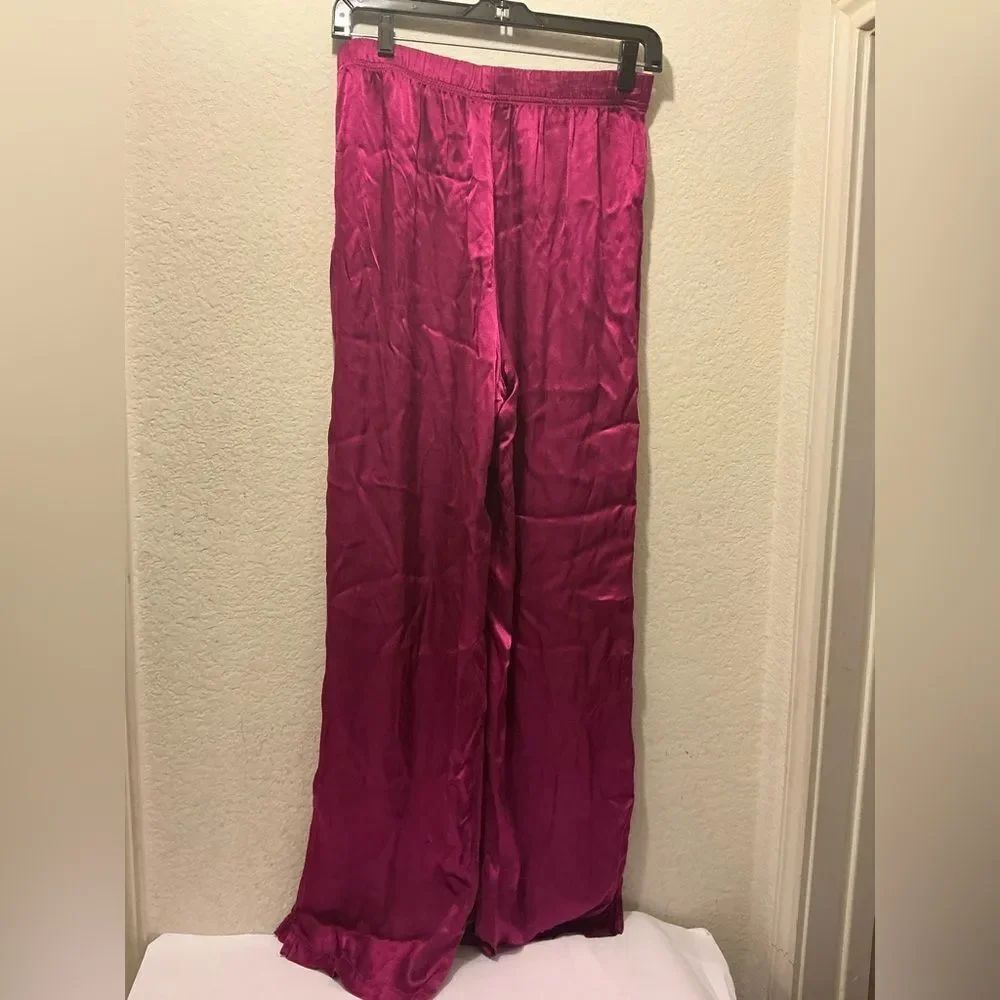 Monrow Fuchsia Casual Pants size XS